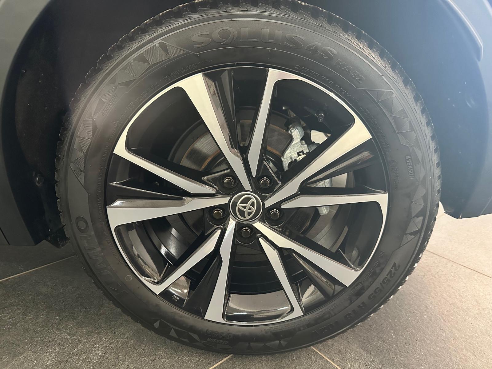 Toyota C-HR Hybrid FWD Team Deutschland