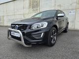 Volvo XC60 R-Design 2.0 Diesel 200PS ACC Navi Kamera - Volvo XC60: Schwarz