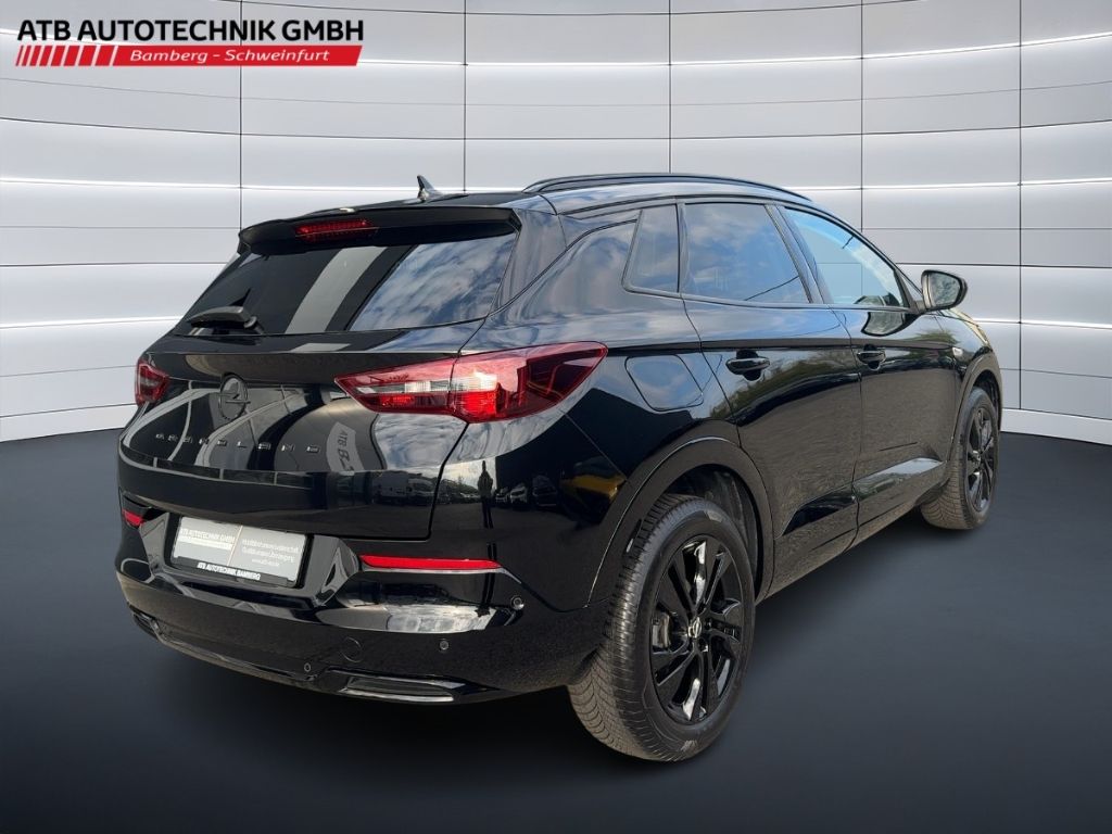 Fahrzeugabbildung Opel Grandland GS MATRIX NAVI 360 Grad-Kamera