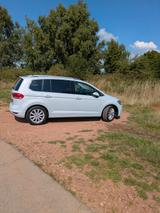 Volkswagen Touran *DSG Highline*Garantie*AHK*LED - VW Touran Gebrauchtwagen in Saarbrücken