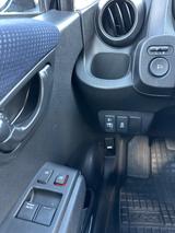 Honda Jazz 1.2 Trend TÜV Neu , Neue Allwetterreifen  - Honda in Duisburg