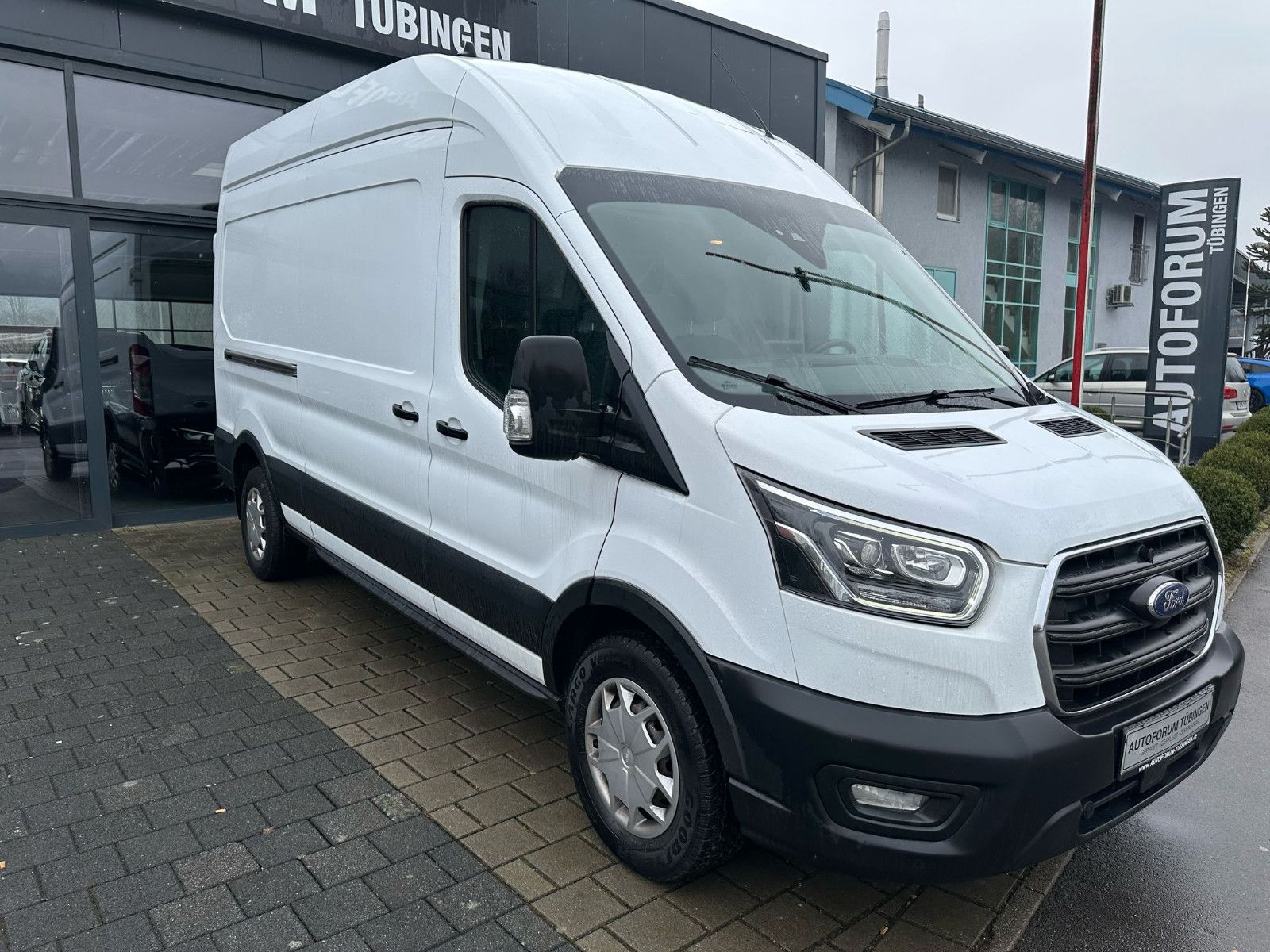 Fahrzeugabbildung Ford Transit 350 L3H3 Automatik*KLIMA*NAVI*AHK*TEMPO*