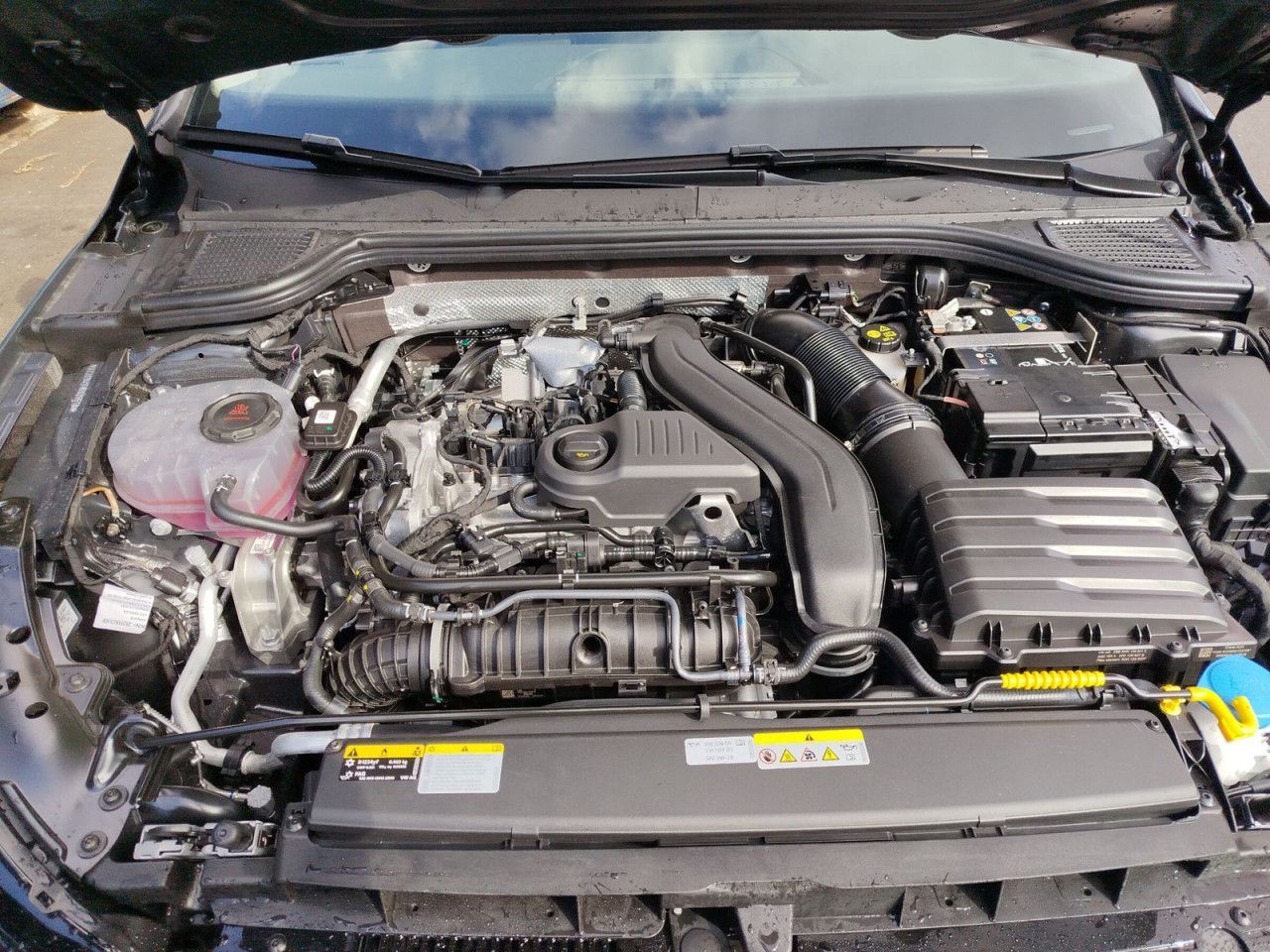 Fahrzeugabbildung Volkswagen Golf Variant Family 1.5 l TSI OPF 85 kW (116 PS)