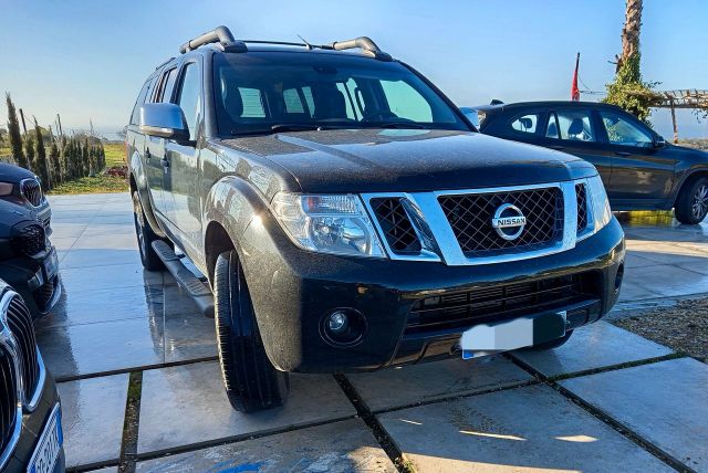 Nissan Navara 3.0cc full optional km certificati