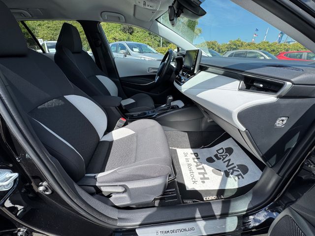 Toyota Corolla  Touring Sports Hybrid Team D
