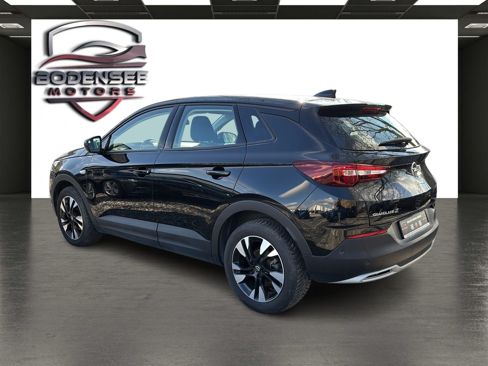 Fahrzeugabbildung Opel Grandland Elegance