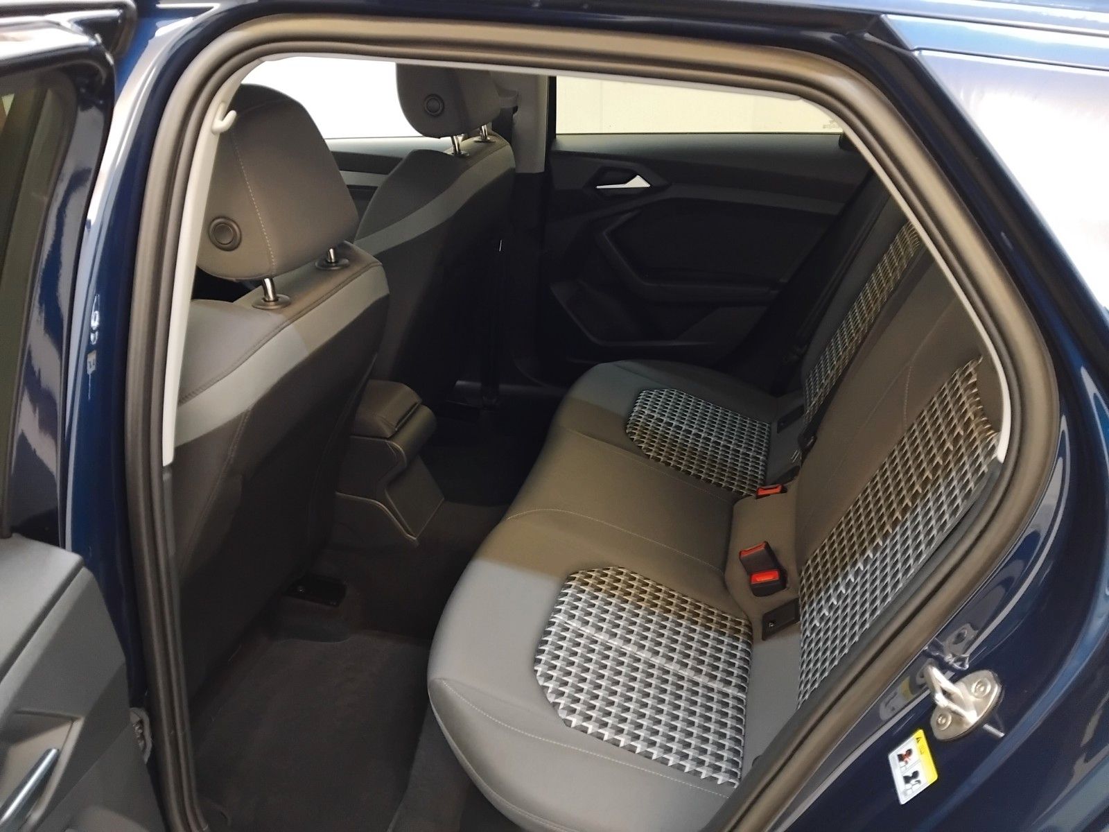 Audi A1 (02/2024, Benzin)