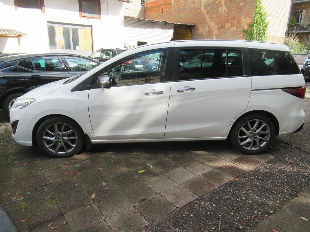 Mazda 5