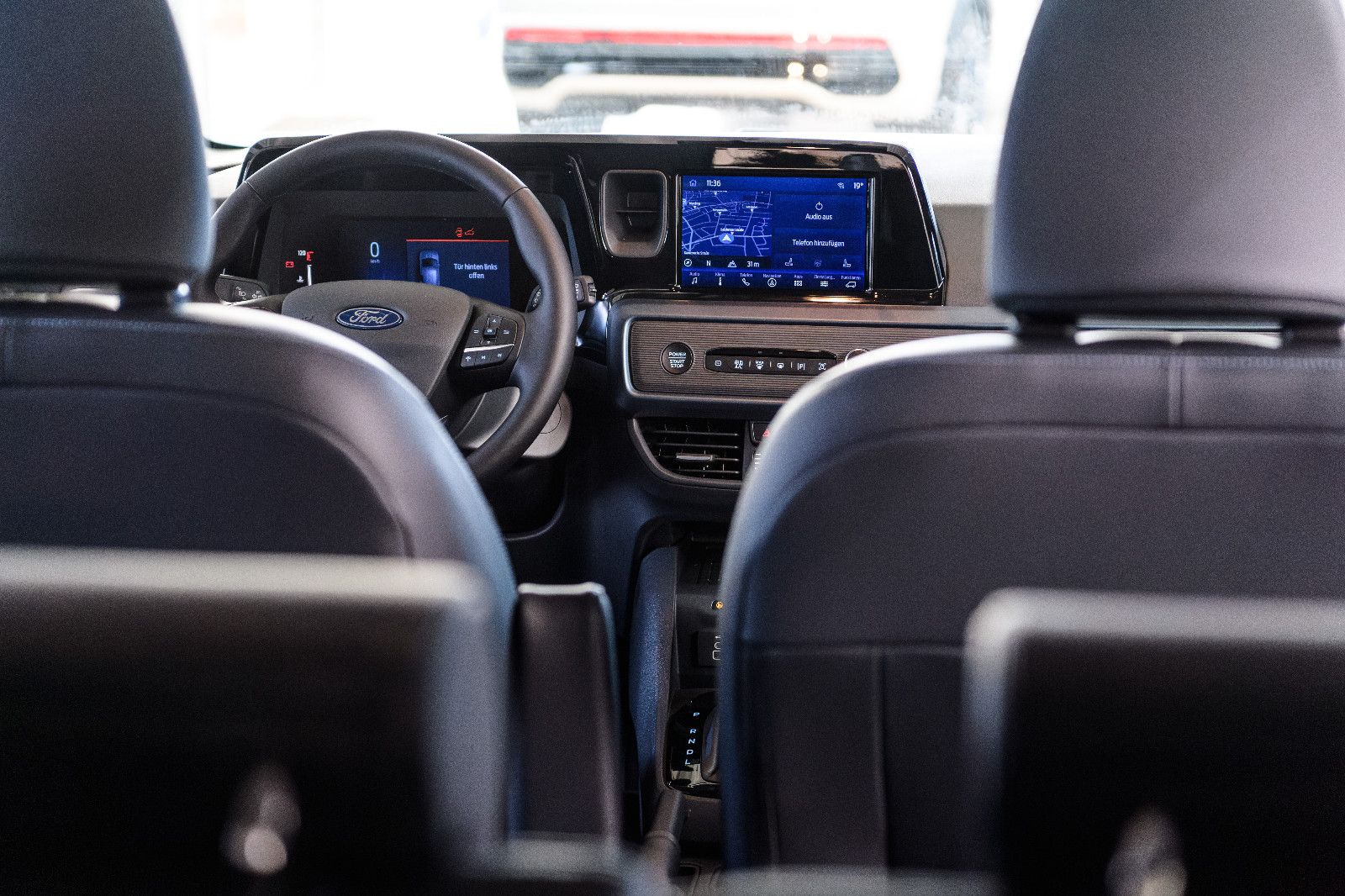 Fahrzeugabbildung Ford Tourneo Courier Active +Navi +ACC +Winter