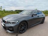 BMW 330d M Sport HUD LASER  DA-P Adap.FW Komf. Zuga - BMW 330 in Chemnitz