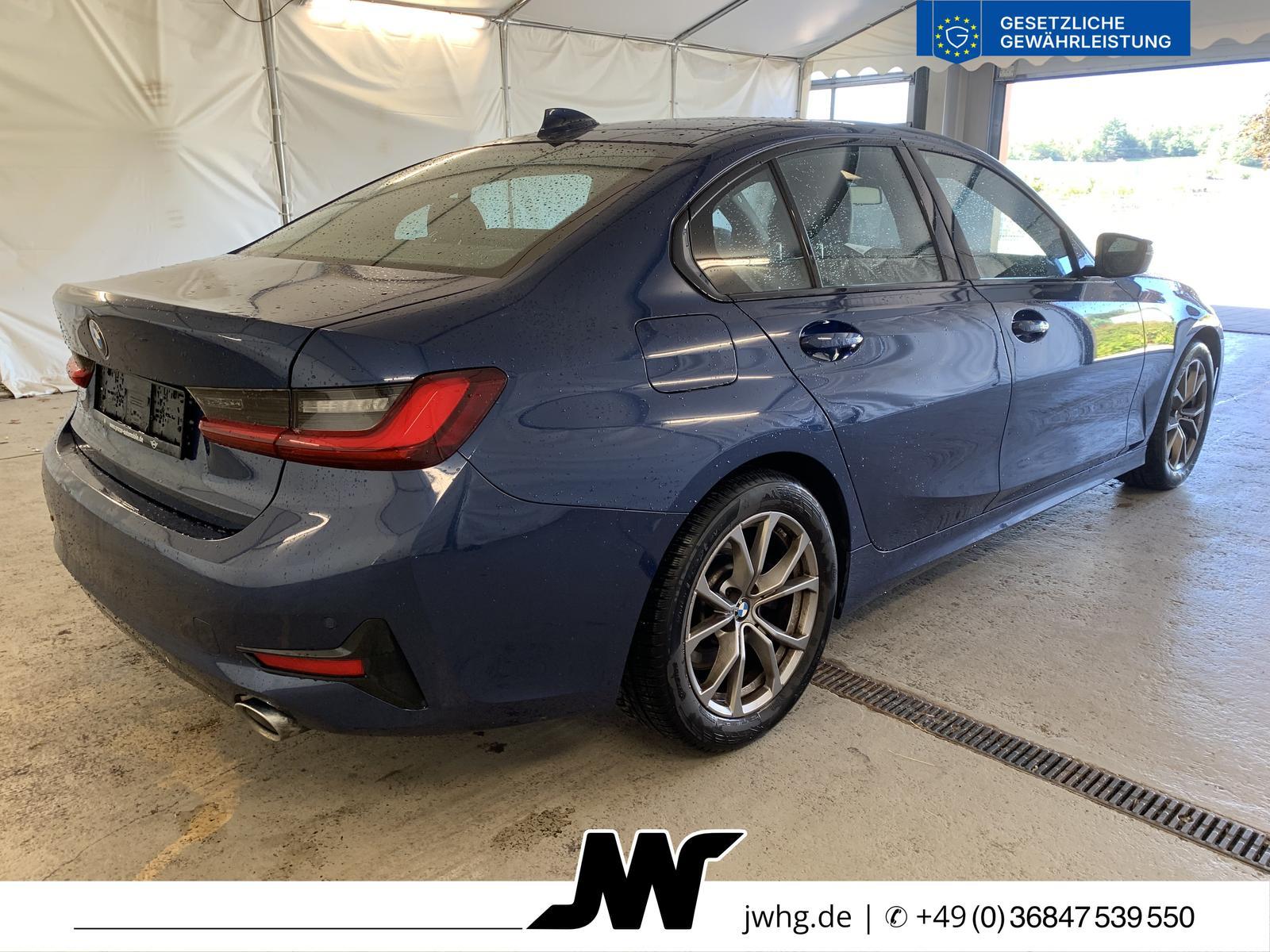 BMW 330 i Sport Line CockpProf Sport Sitze LED+Leder, миниатюра 4