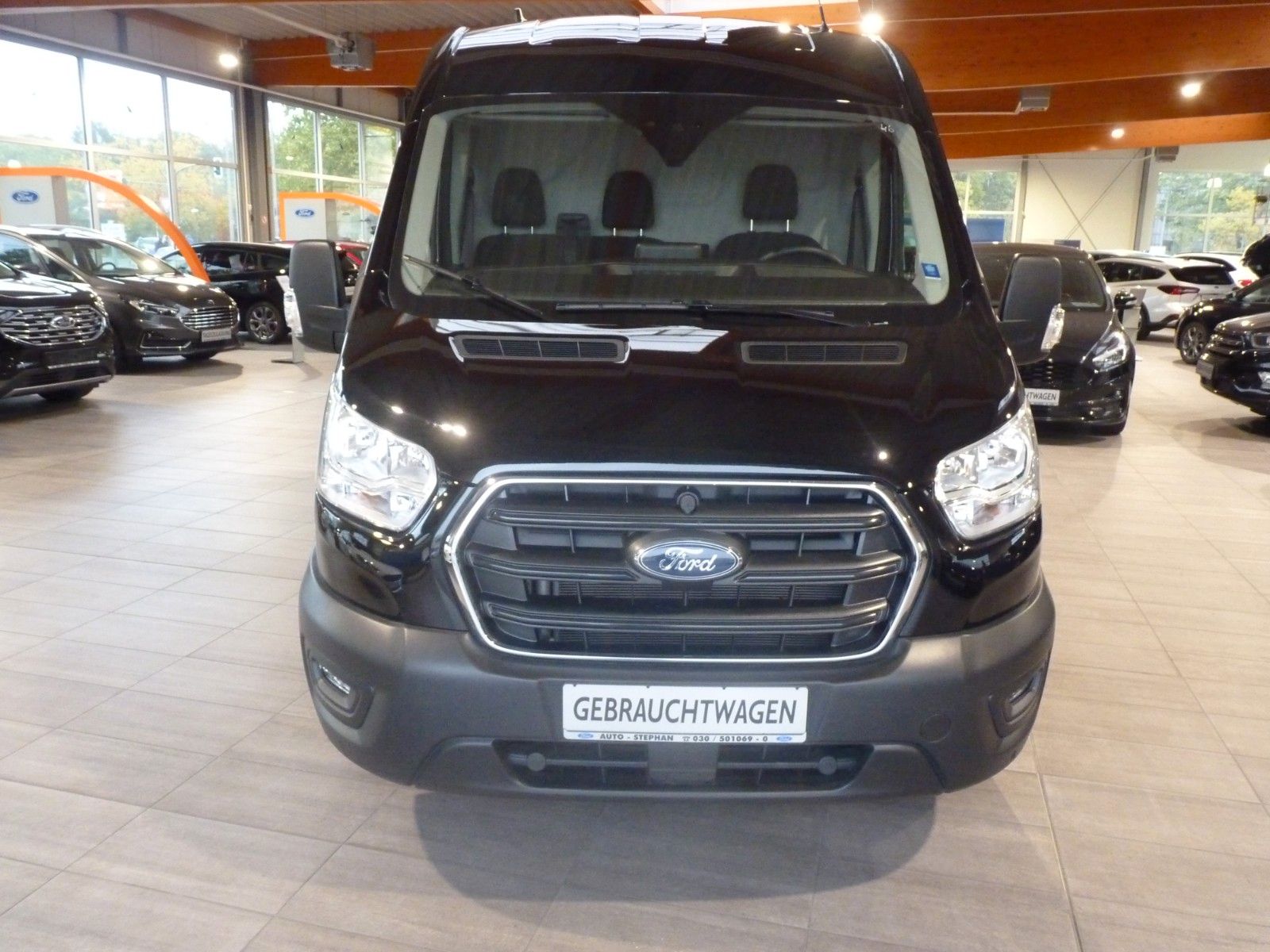 Fahrzeugabbildung Ford Transit Kasten 350 L2 Trend Navigation