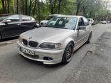 BMW 320i - - BMW 320 aus 2001: 320i