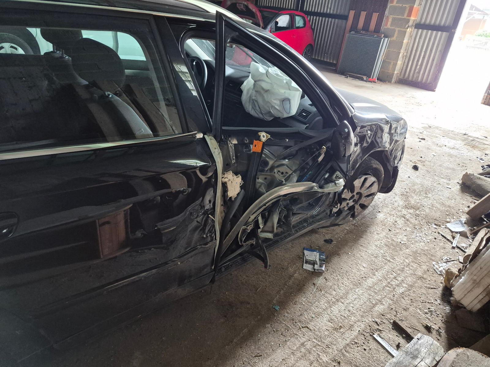 Audi A4 2006 — двигун 1.968 cm³, 140 HP (103kW)