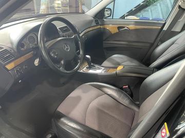 صورة 10 لـ 2005 Mercedes-BENZ E 280