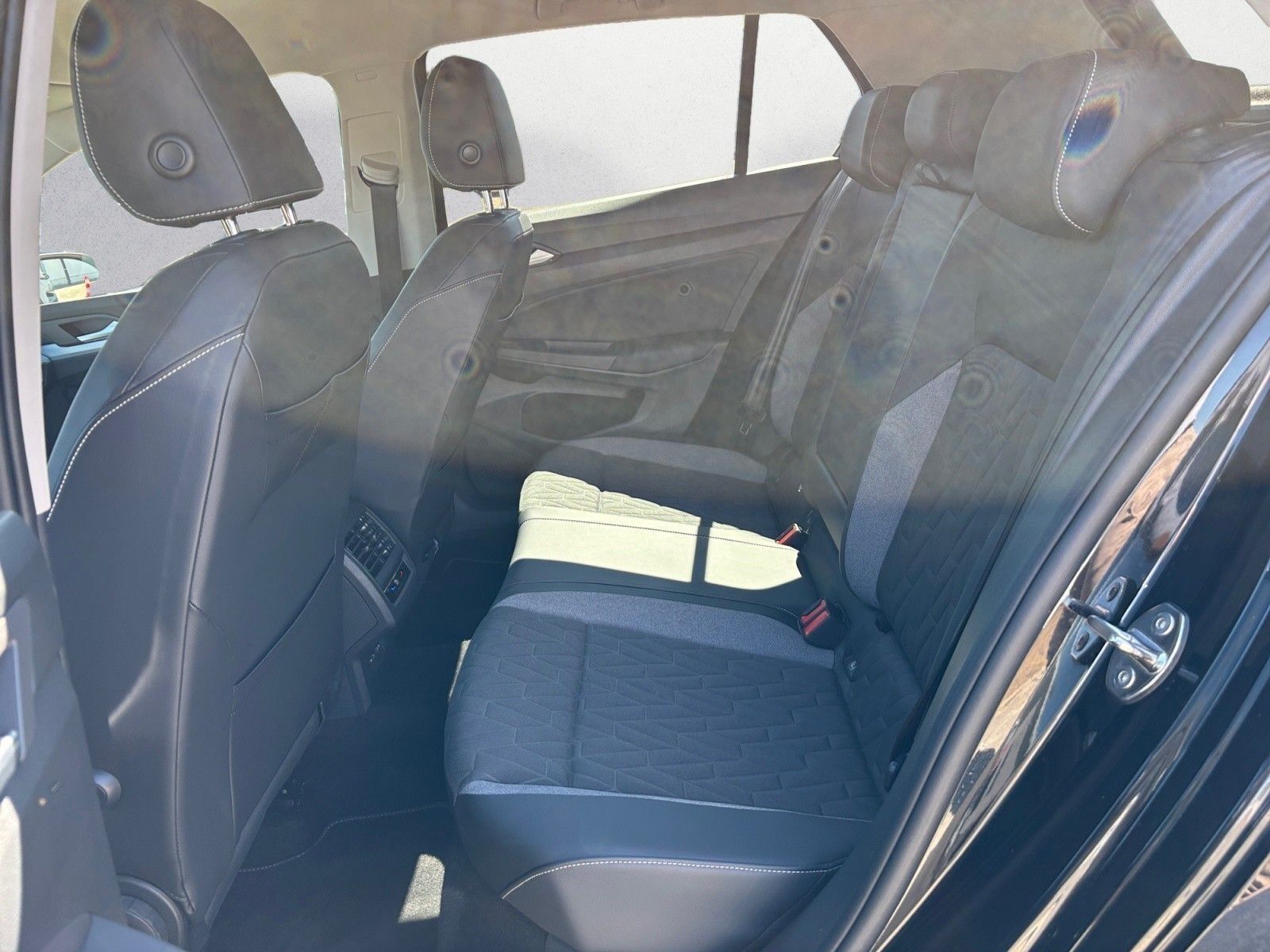 Volkswagen Golf - Bild 11