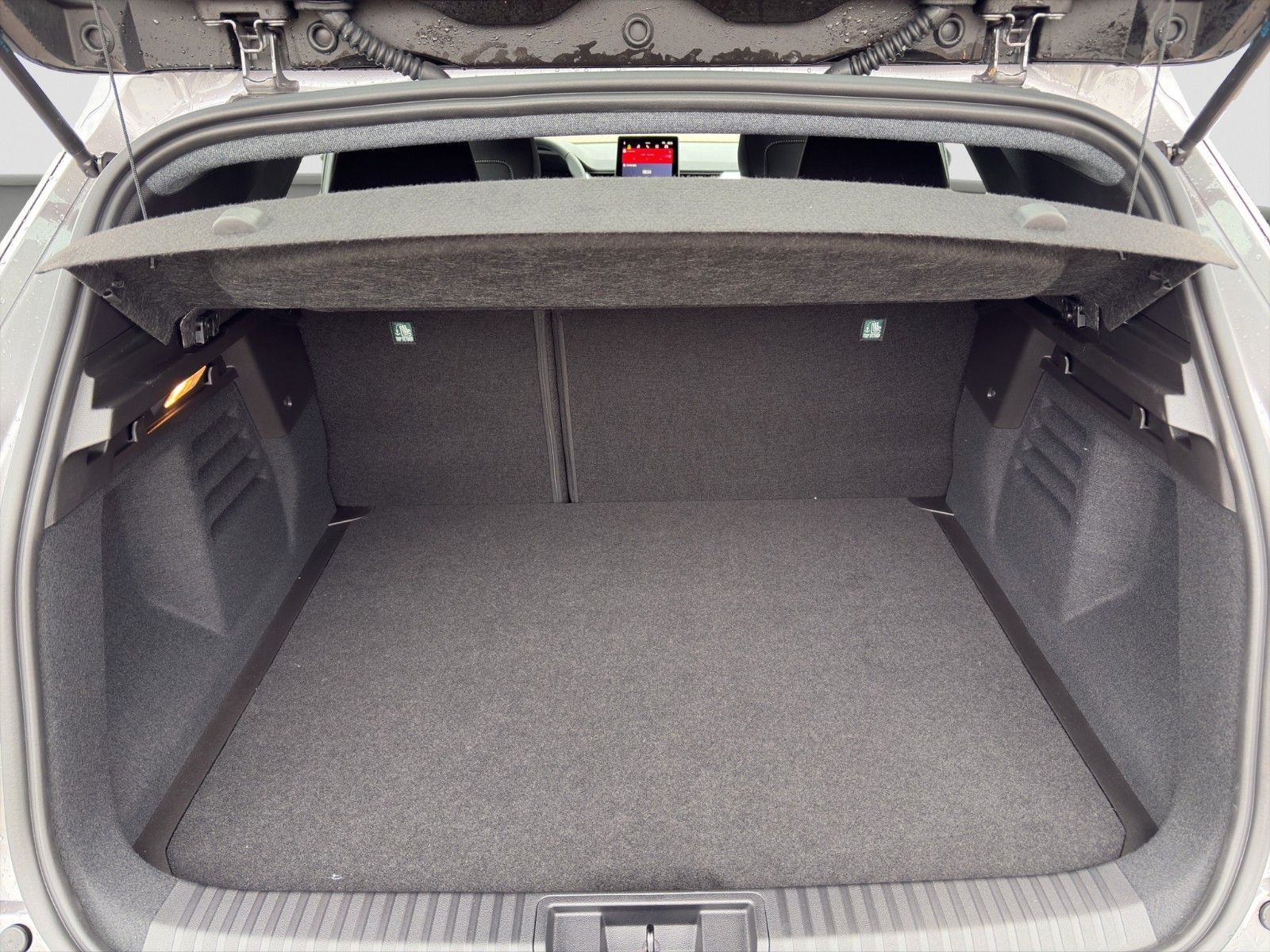 Fahrzeugabbildung Mitsubishi Grandis Diamant 1,3 l Turbo 6MT Tageszulassung