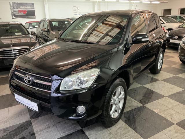 Toyota RAV4 Sol 4WD,Klima,AHK,NaviTT,Tüv10-2026