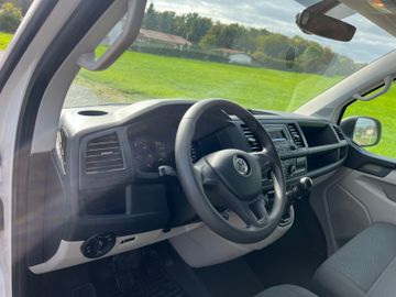 Volkswagen T6 Transporter - 9