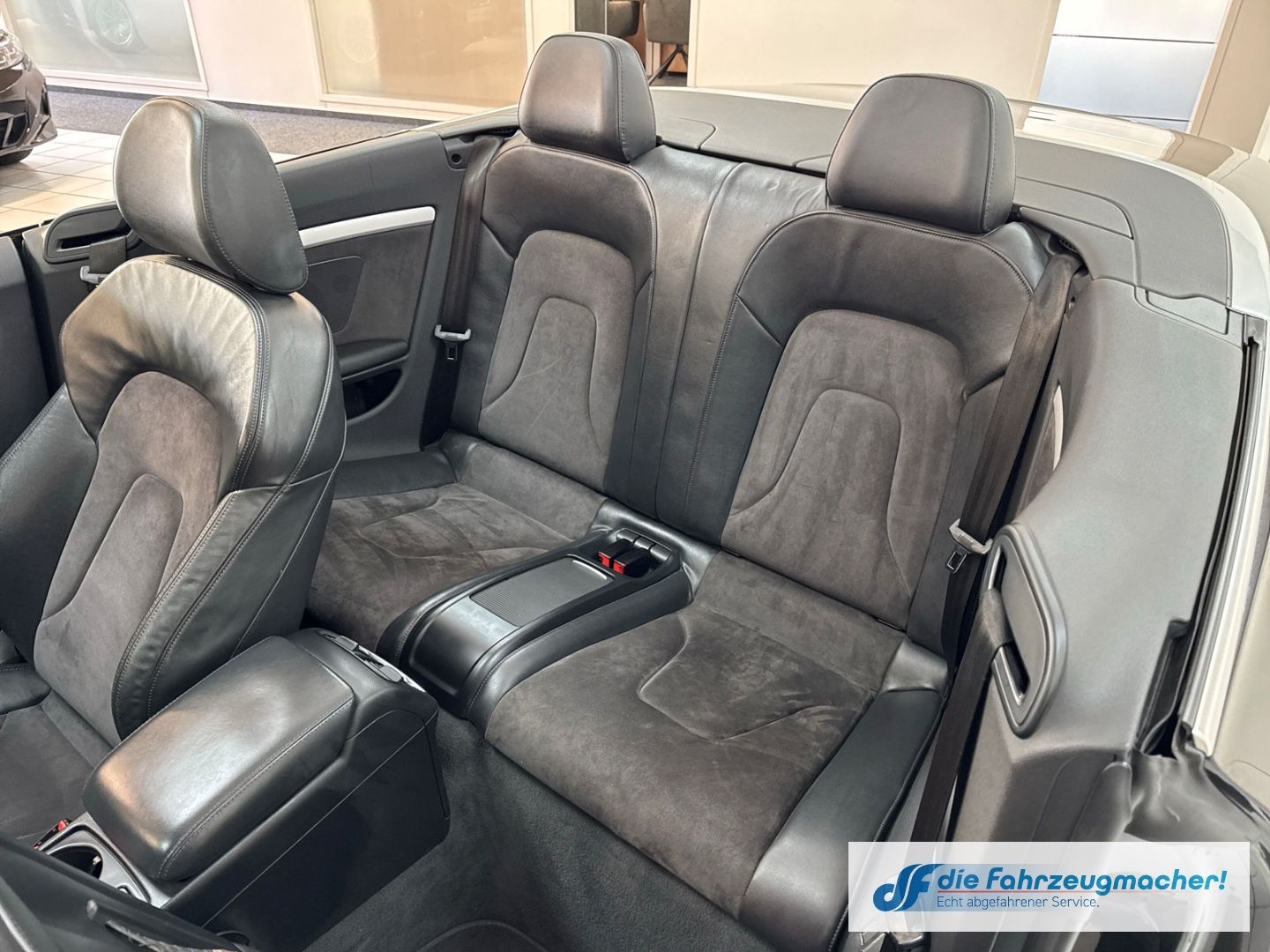 Fahrzeugabbildung Audi A5 Cabriolet 2.0 TDI Navi Leder Soundsystem Bi-X