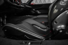 Ferrari SF90 SPIDER RED / BLACK CARBON RACING SEATS LIFT