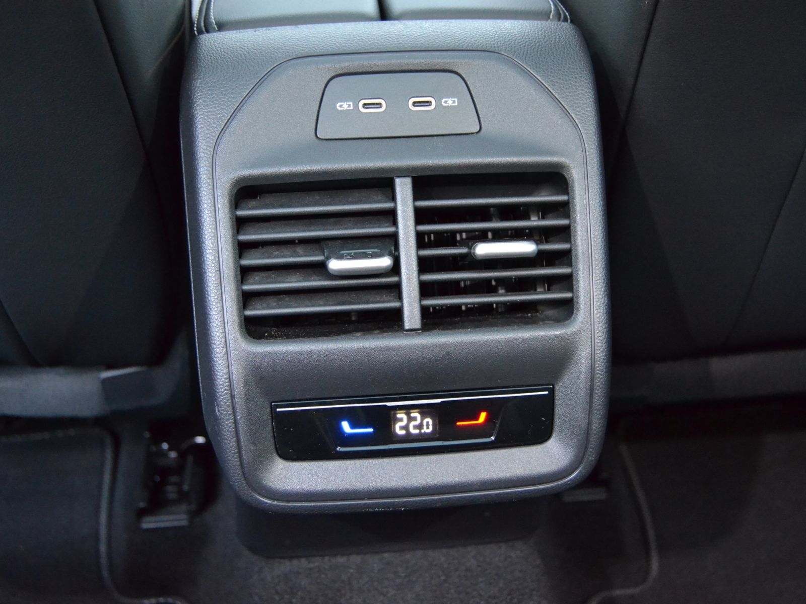 Passat Variant 2.0 TDI DSG R-Line IQ.DRIVE/PANOR