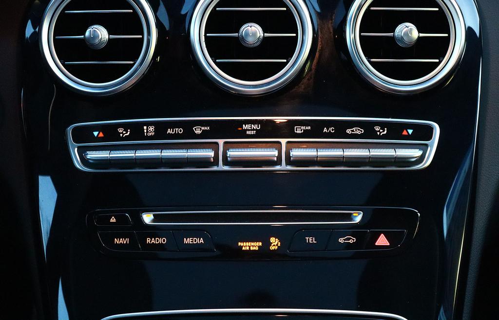 Mercedes-Benz C 63 AMG