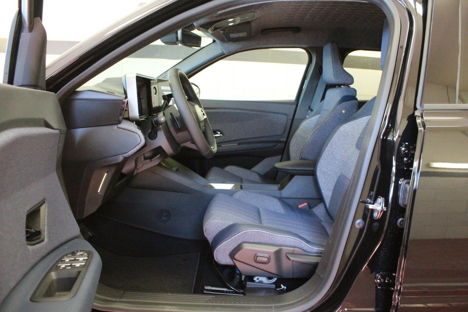 Fahrzeugabbildung Renault R 4 150 Comfort Range Techno*Winterpaket*
