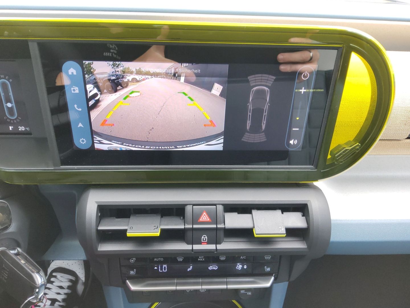 Fahrzeugabbildung Fiat Grande Panda 83 kW La Prima Elektro Sondereditio