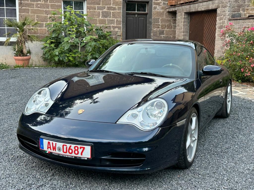 Porsche 996