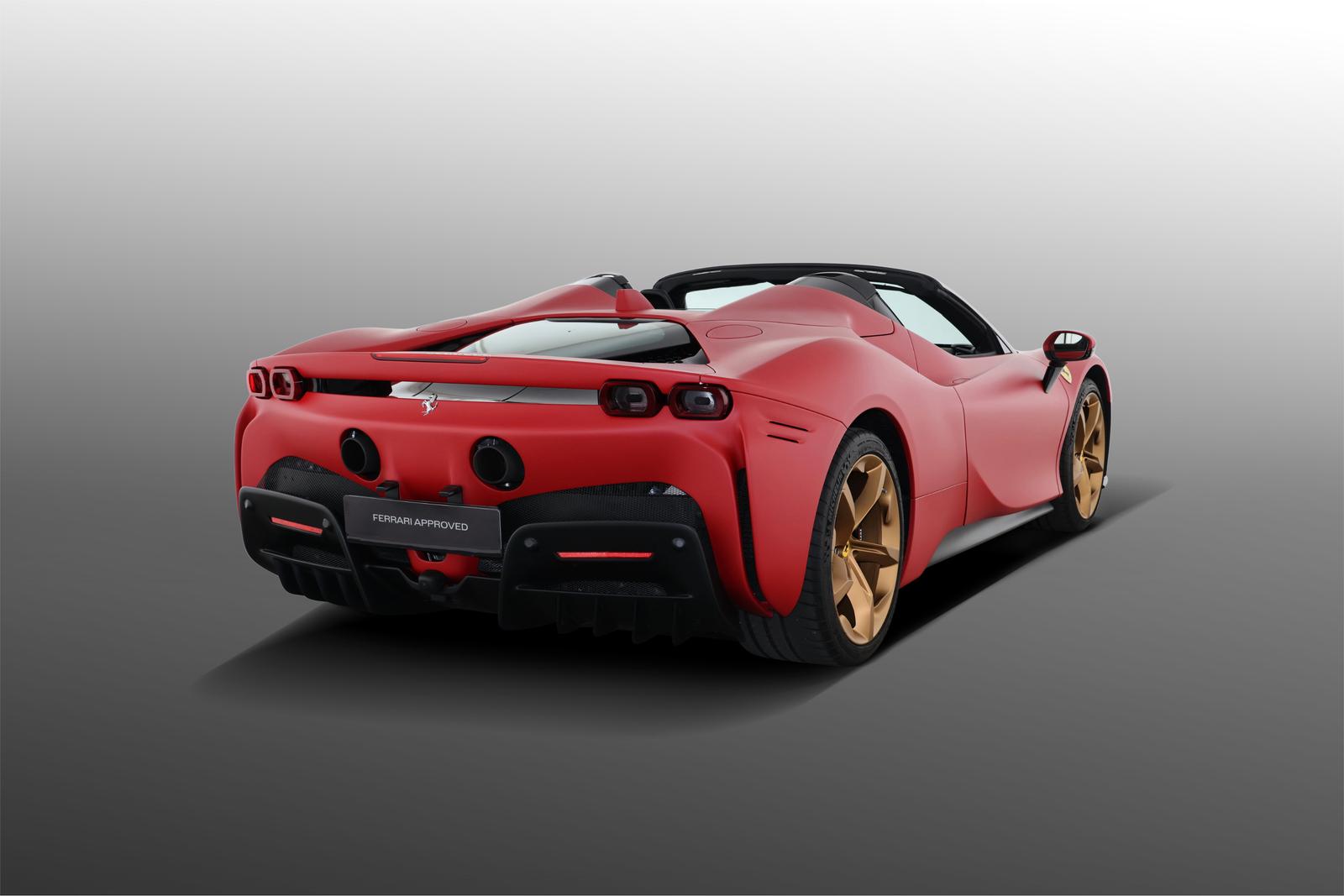 Ferrari SF 90 Spider