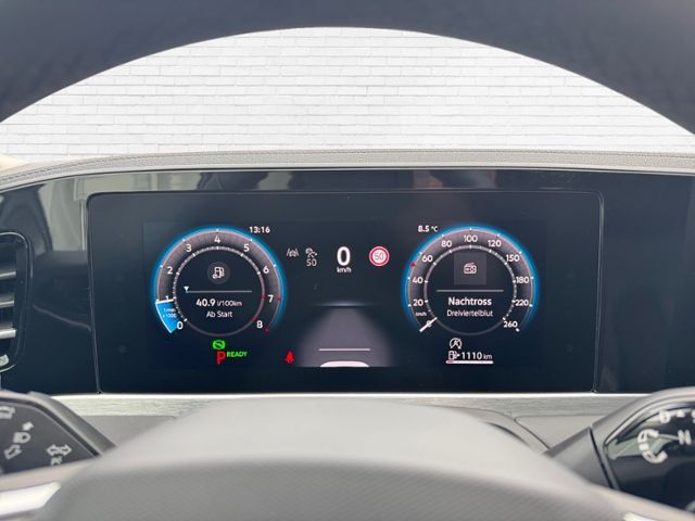 Fahrzeugabbildung Volkswagen Passat Business 1.5 eTSI DSG APP LED NAVI SHZG
