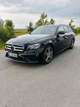 Mercedes-Benz E 350d T AMG Line Autom. AMG Line