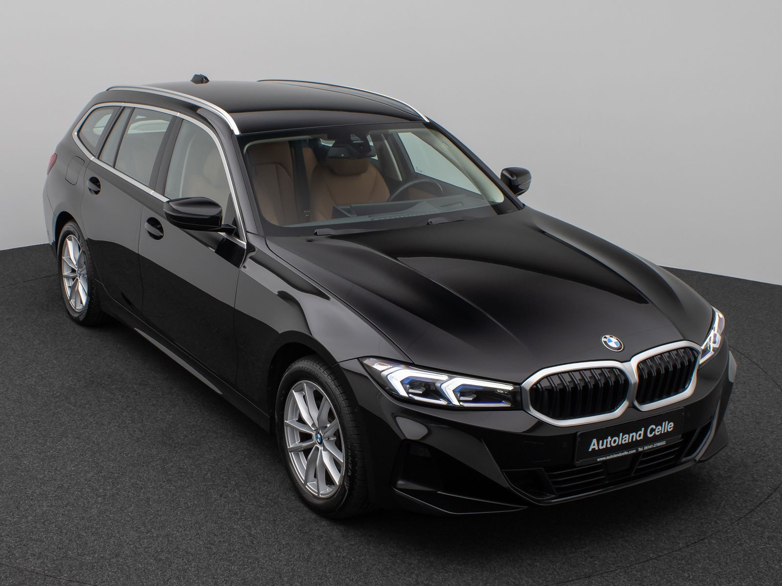 Fahrzeugabbildung BMW 320d xD Kamera DAB HiFi Stop&Go Alarm Sport LED