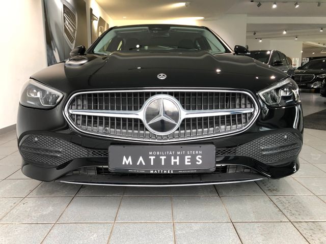 Fahrzeugabbildung Mercedes-Benz C 200 / Avantgarde/LED/Schiebedach/Businesspaket