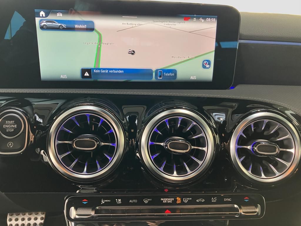 Fahrzeugabbildung Mercedes-Benz A 200 d AMG Line*Kamera*KEYLESS-GO*LED