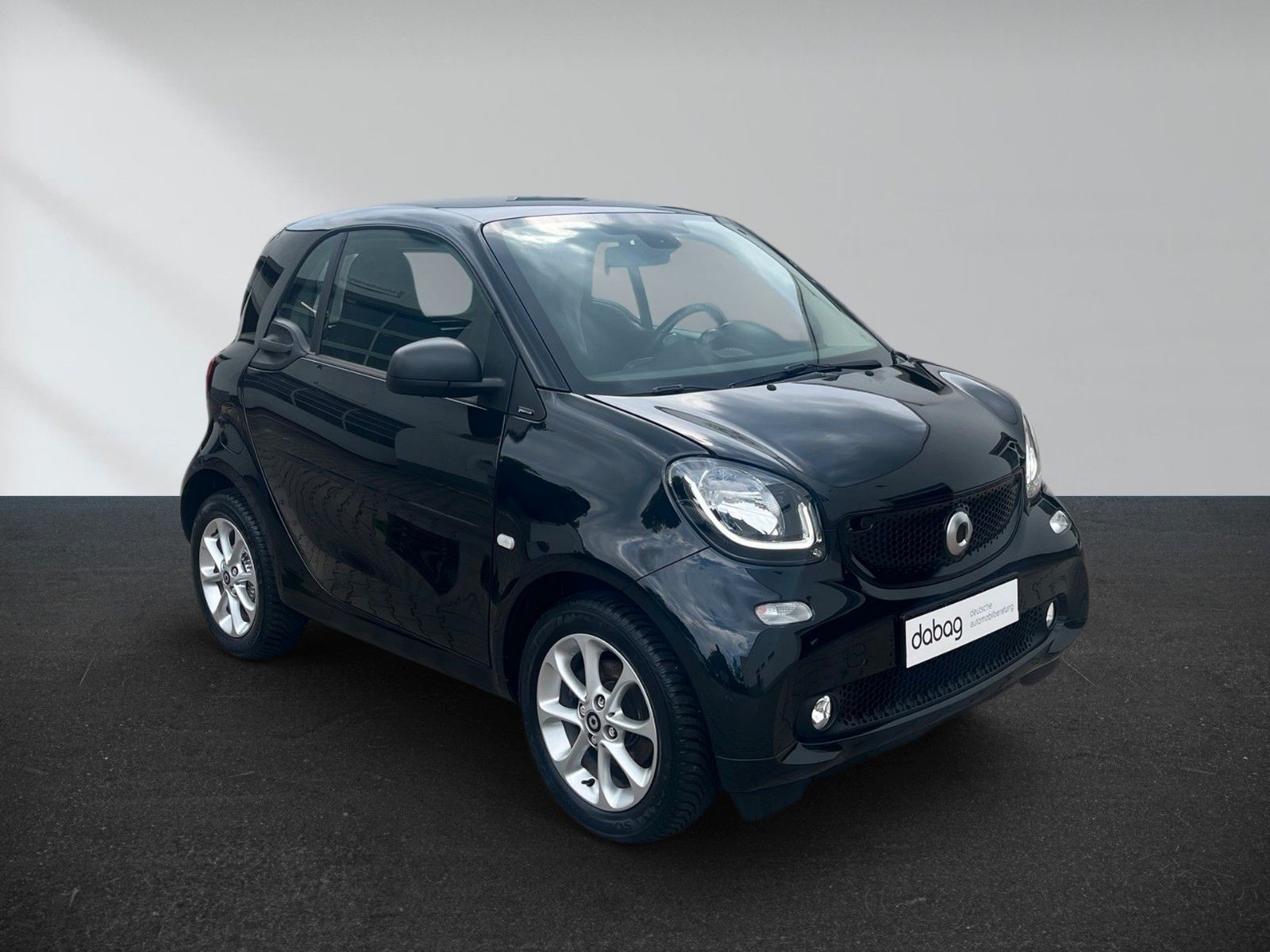 Smart ForTwo fortwo coupe Basis 52 kW – Bild 2