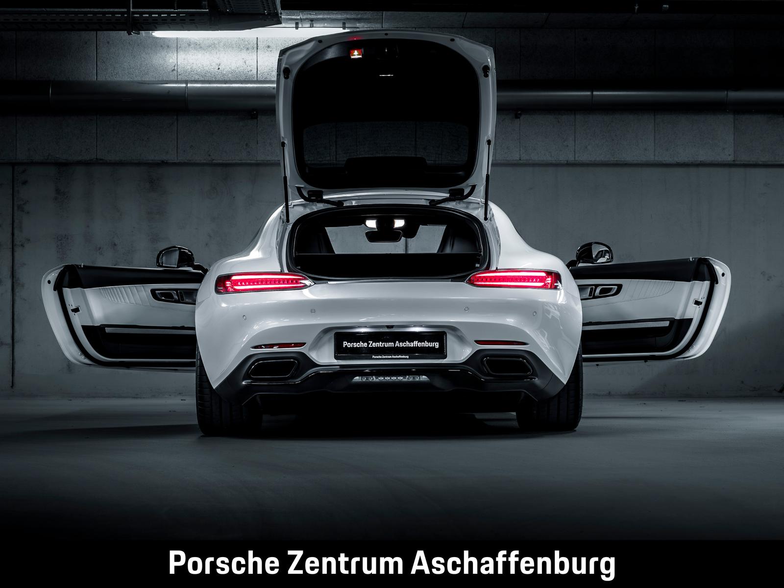 Mercedes-Benz AMG GT S Night Paket Performance Sitze