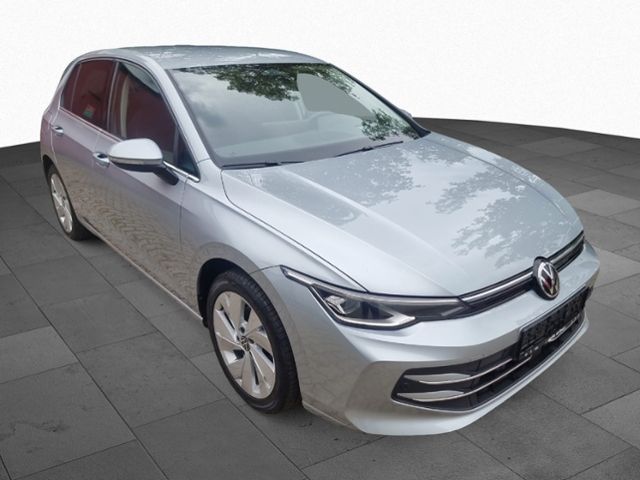 Fahrzeugabbildung Volkswagen Golf VIII 1.5 TSI STYLE AHK LED-PLUS KAMERA KLIM