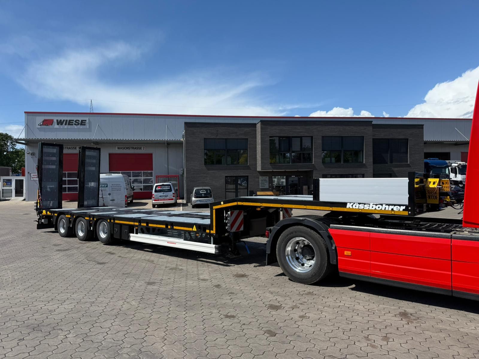 Fahrzeugabbildung Kässbohrer SLS.HS Tieflader mit hydr. Schwanenhals
