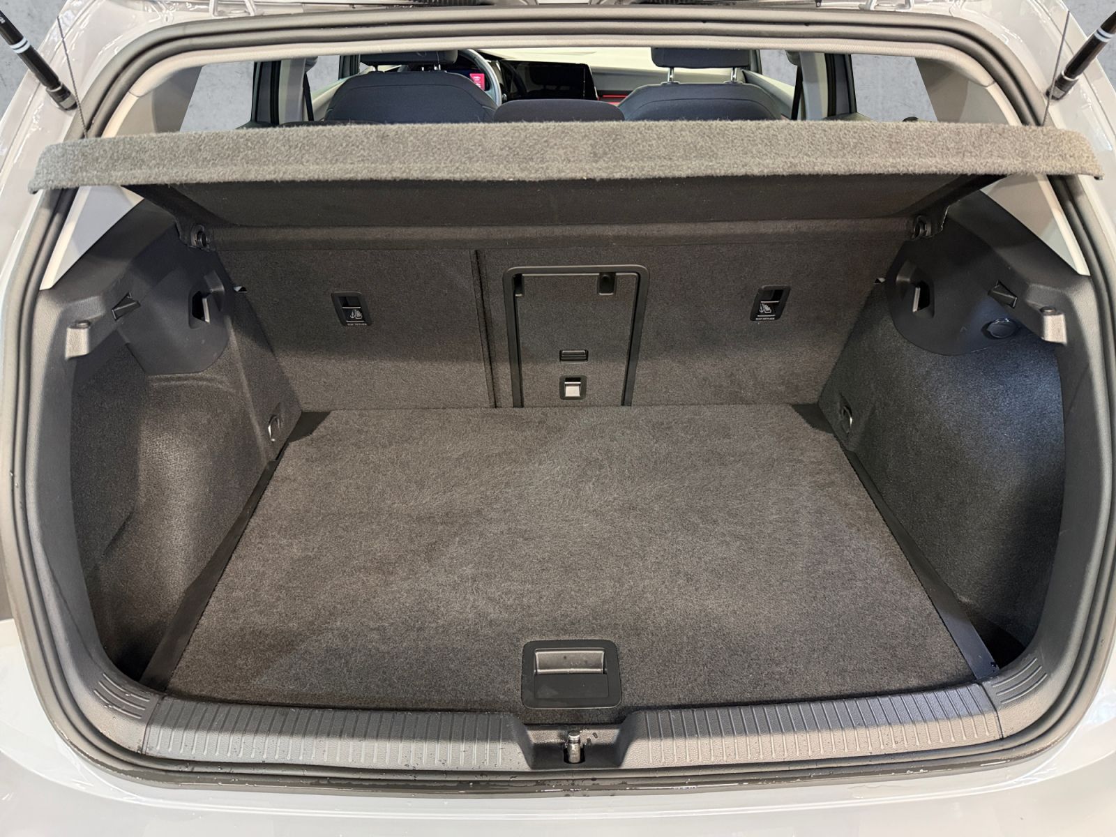 Volkswagen Golf - Bild 14