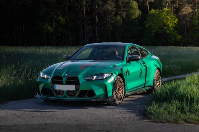 BMW M4 CS