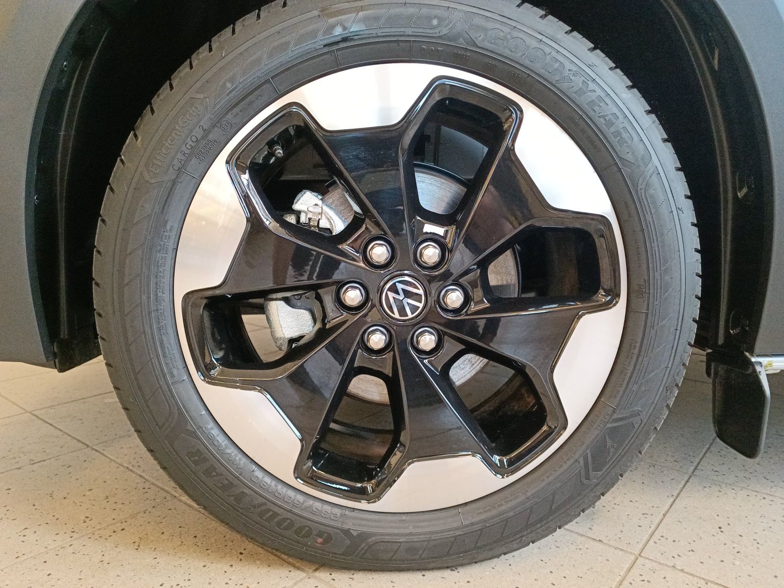 Volkswagen T7 Caravelle - Bild 7