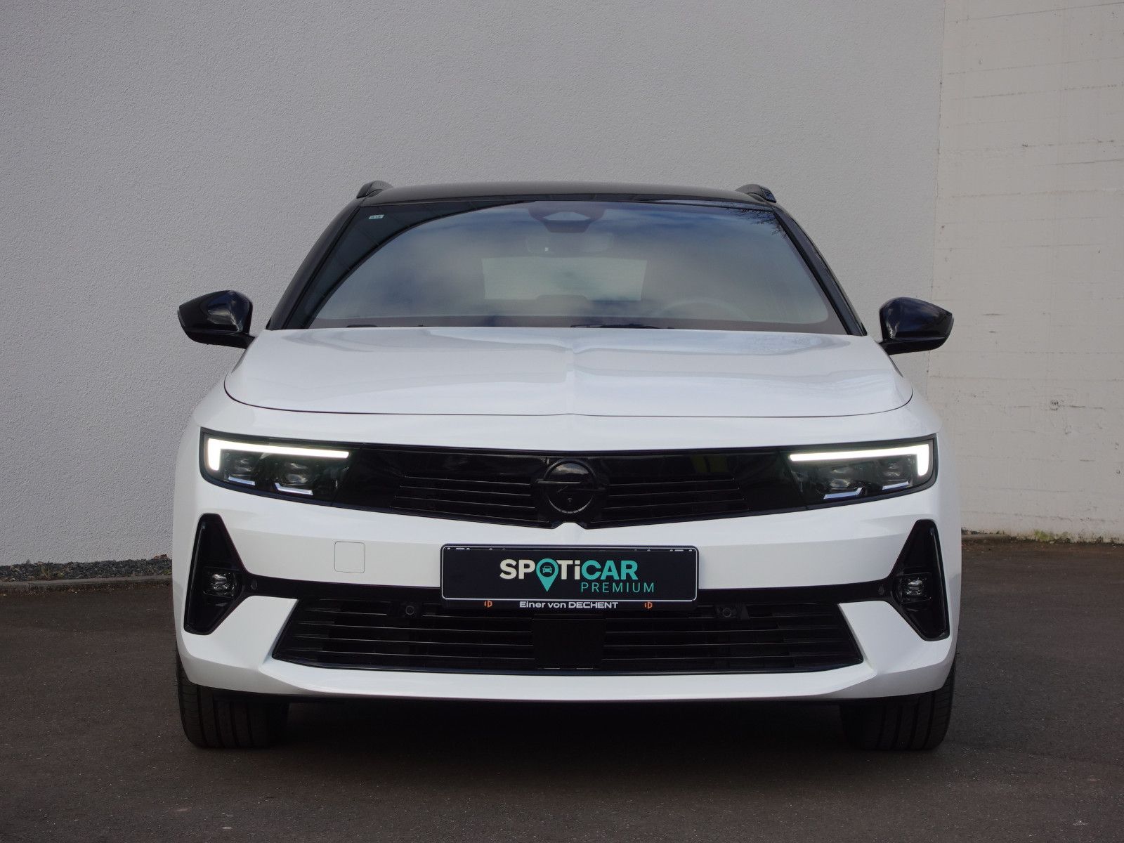Fahrzeugabbildung Opel Astra ST Ultimate 1.2T,Navi,Pano,Kamera,Sitzhzg