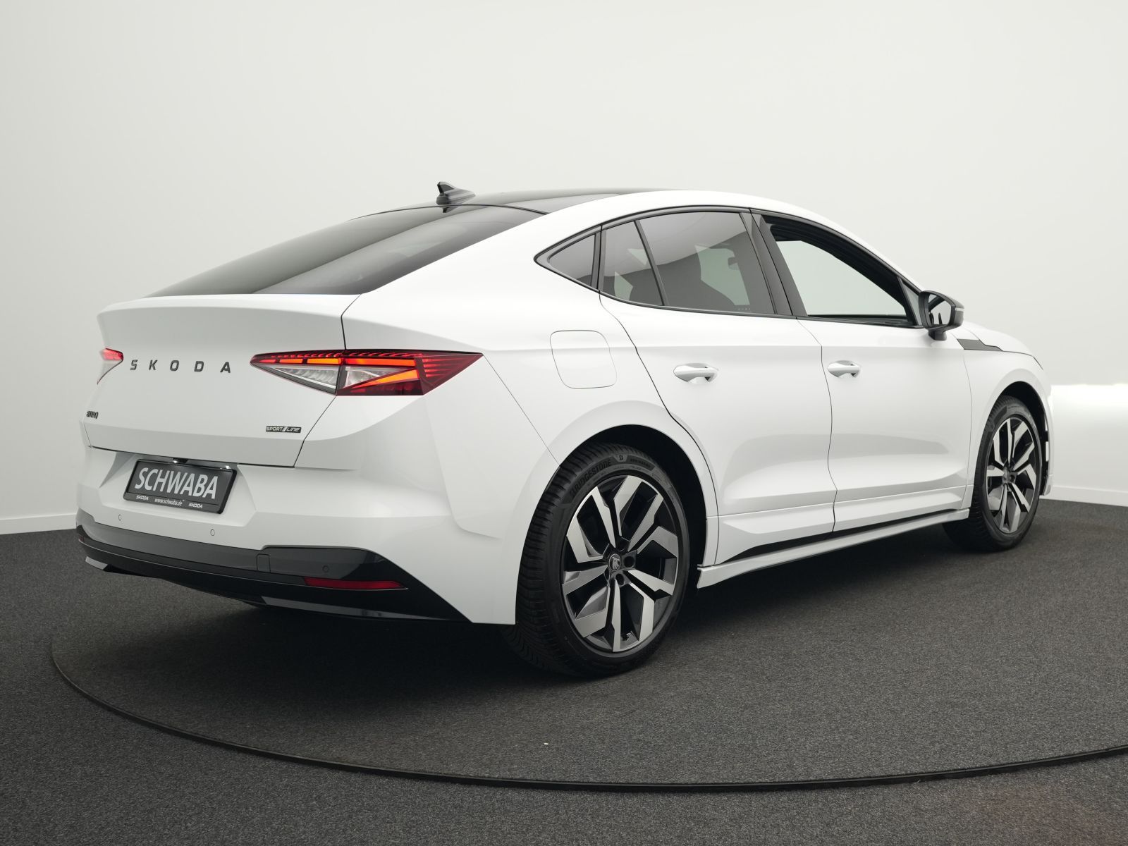 Skoda Enyaq Coupe Sportiline 85 S *Wärmep.*PANO*AHK*20 imagem 3