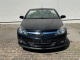 Opel Astra H Twin Top Edition - Opel Astra aus 2007: Cabrio