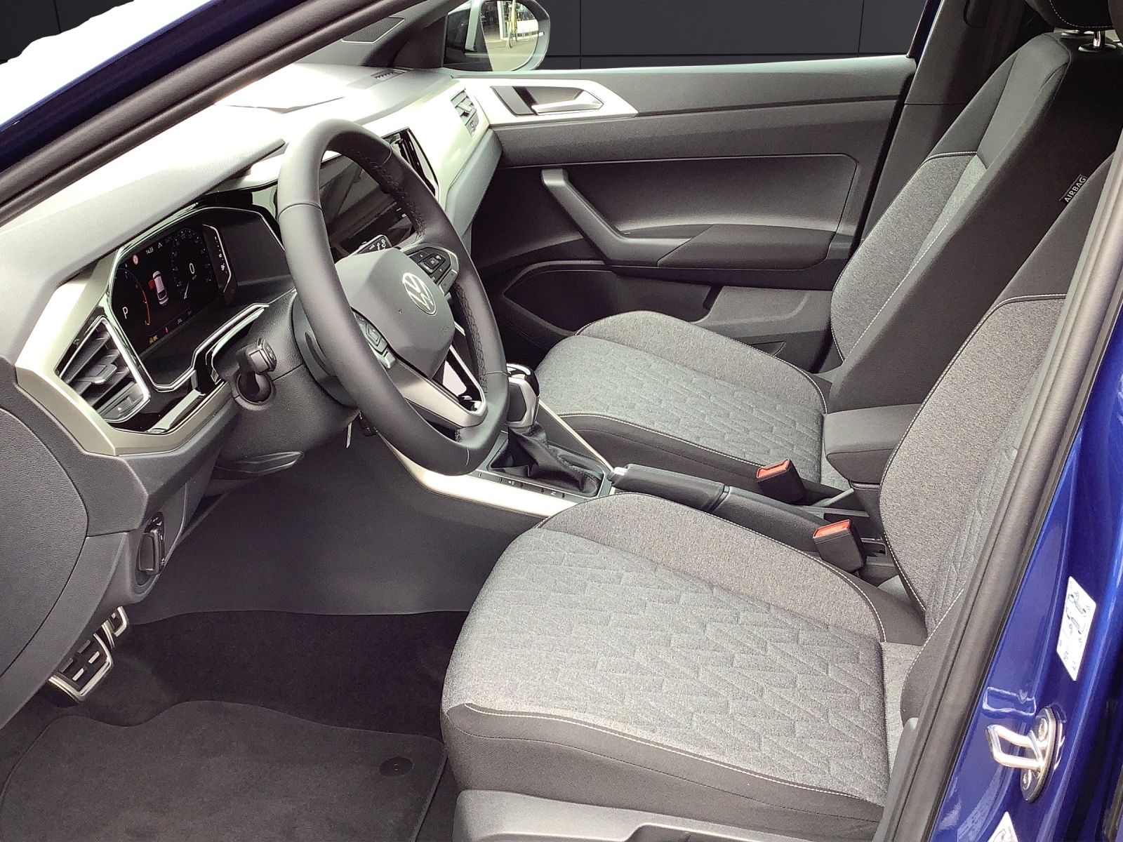 Fahrzeugabbildung Volkswagen Taigo Move DSG Matrix Kamera ACC