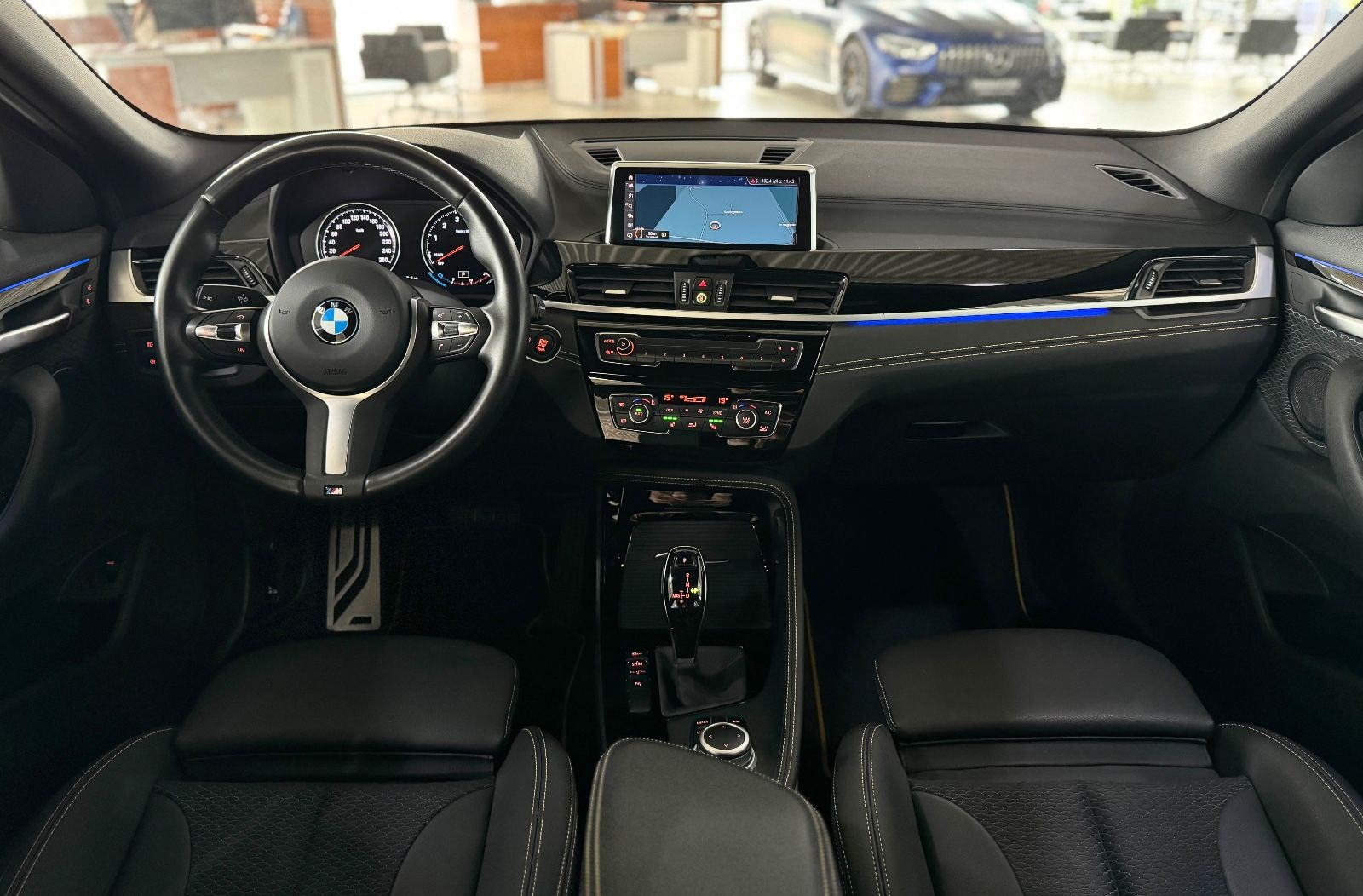 Fahrzeugabbildung BMW X2 sD18i M Sport X Kamera DAB Lordos PDC LED "19