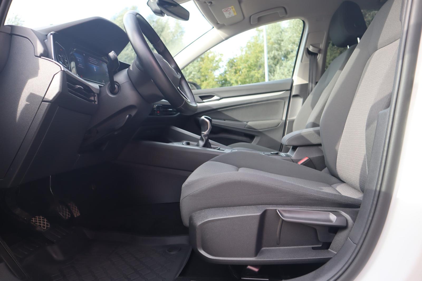 Volkswagen Golf VIII 1.0 Life LED App-Connect Spurhalte, миниатюра 9