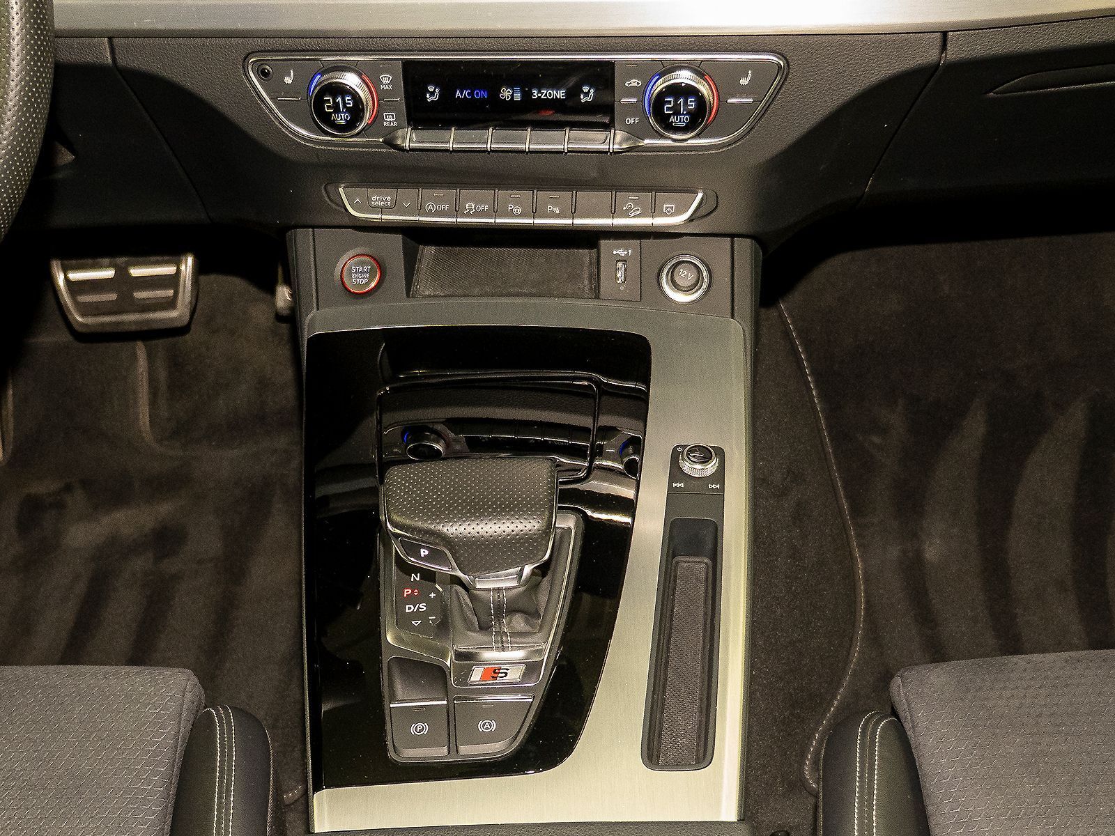 Audi SQ5 - Bild 16